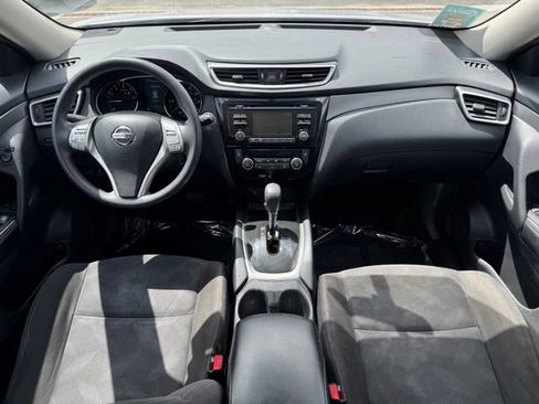 Used 2015 Nissan Rogue SV AWD/4WD image 11