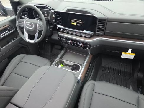 New 2026 GMC Sierra 2500 SLT w/ SLT Premium Package AWD/4WD image 27