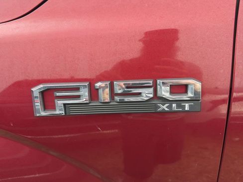 Used 2017 Ford F150 XLT w/ Equipment Group 302A Luxury RWD image 7