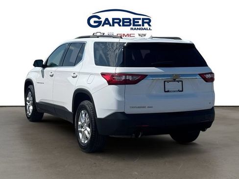 Used 2021 Chevrolet Traverse LT AWD/4WD image 3