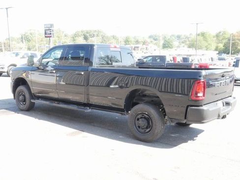 Used 2026 RAM 2500 Tradesman AWD/4WD image 8