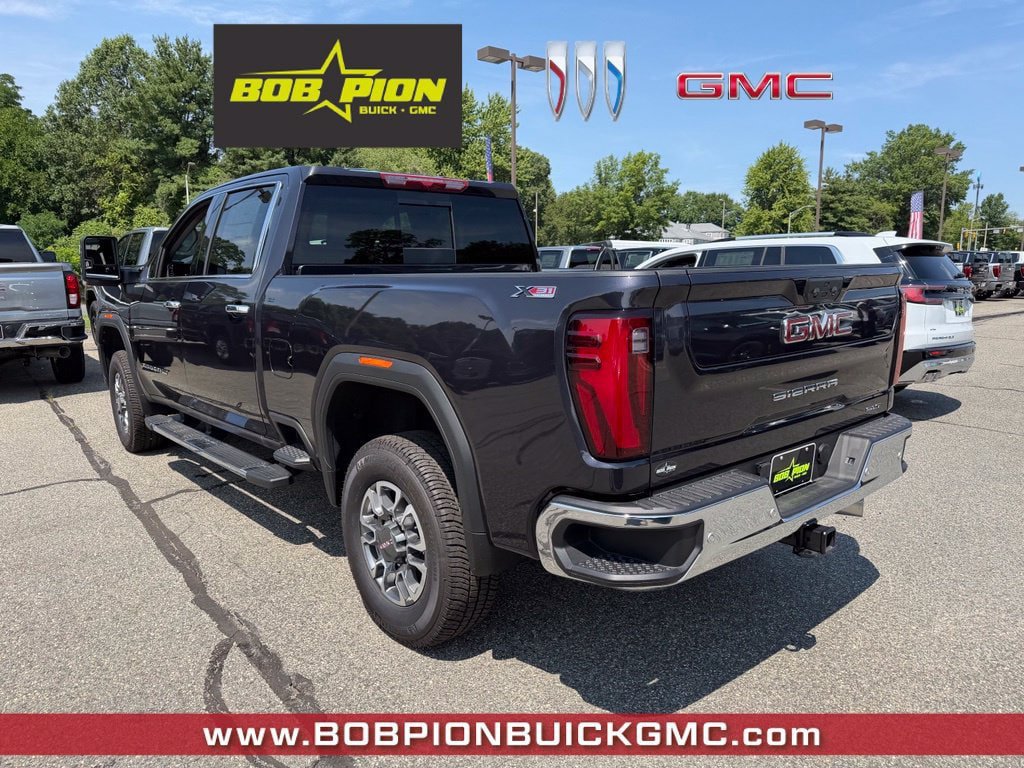 New 2026 GMC Sierra 2500 SLT w/ SLT Premium Package AWD/4WD image 3