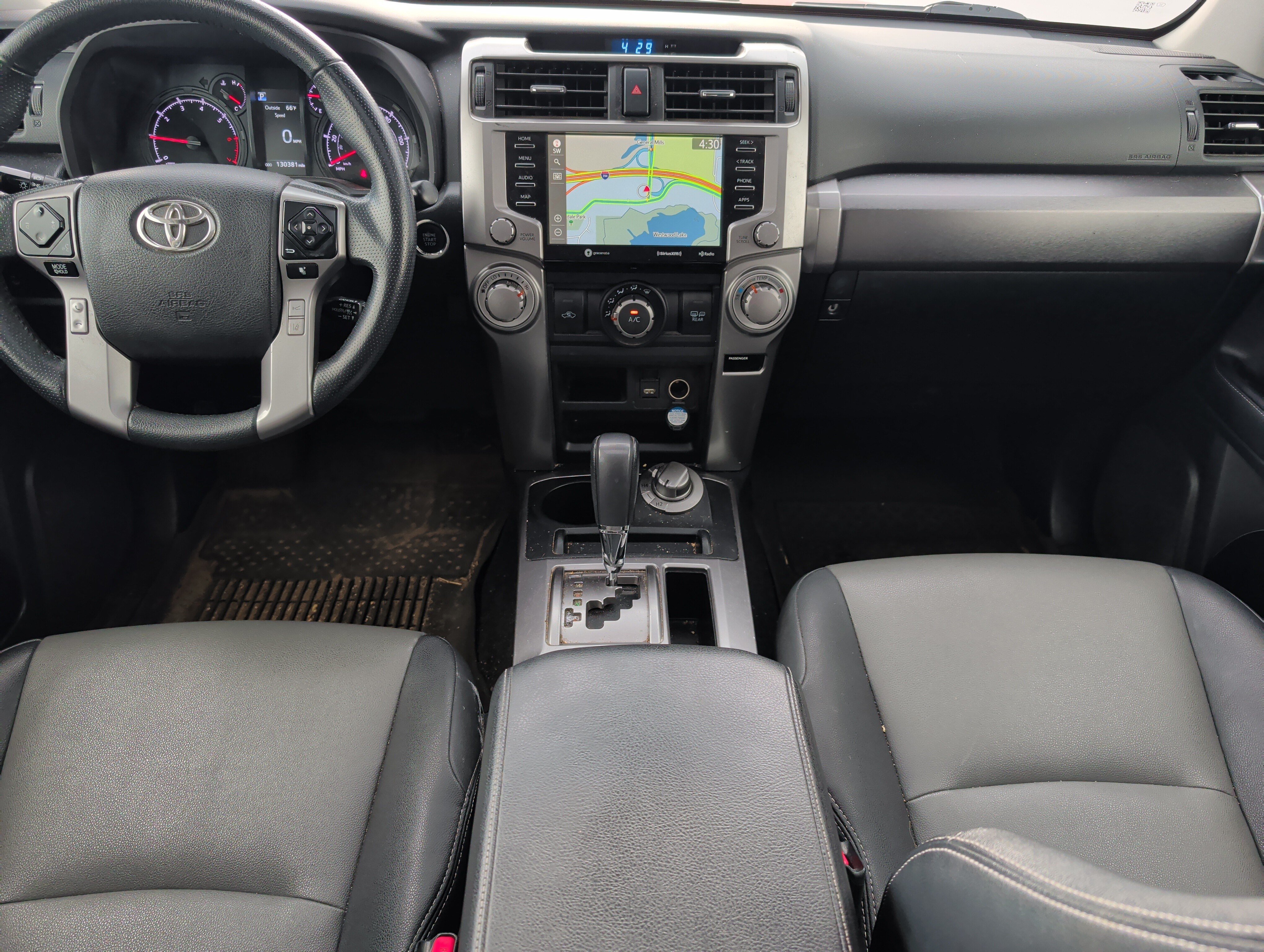 Used 2020 Toyota 4Runner SR5 Premium w/ Moonroof Package AWD/4WD image 10