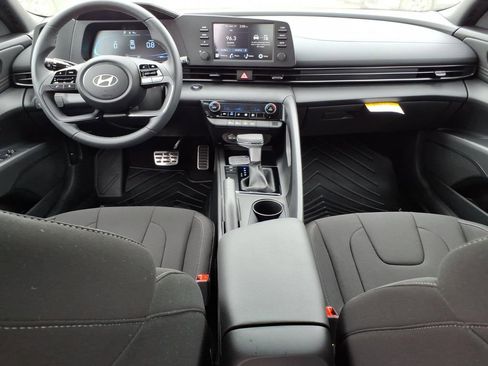 New 2026 Hyundai Elantra Sport FWD image 11