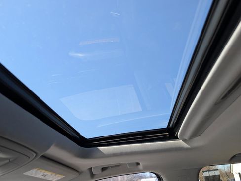 Used 2019 Chevrolet Tahoe Premier image 35