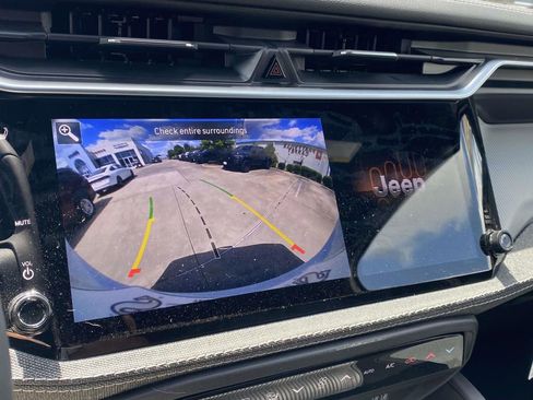 New 2026 Jeep Cherokee Laredo AWD/4WD image 19
