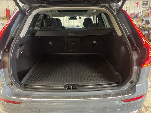 Used 2023 Volvo XC60 B5 Plus w/ Climate Package AWD/4WD image 22