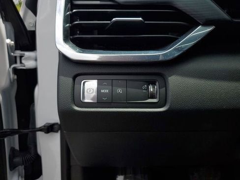 New 2026 GMC Acadia Elevation w/ Black Edition FWD image 29