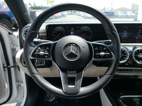 Used 2022 Mercedes-Benz A 220 image 20