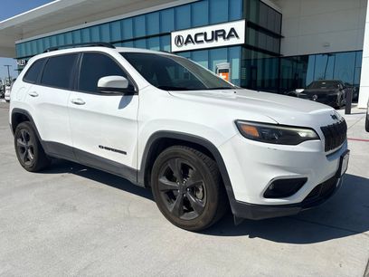 Used 2019 Jeep Cherokee Latitude Plus