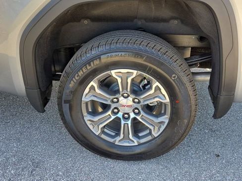 New 2026 GMC Sierra 1500 SLT w/ SLT Convenience Package image 7