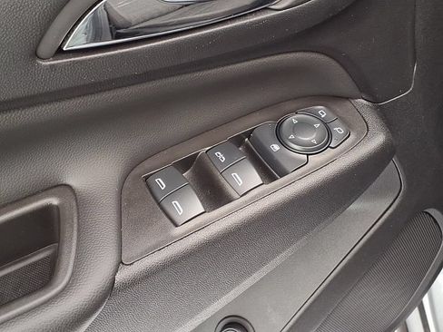 Used 2024 Chevrolet Equinox LT AWD/4WD image 14