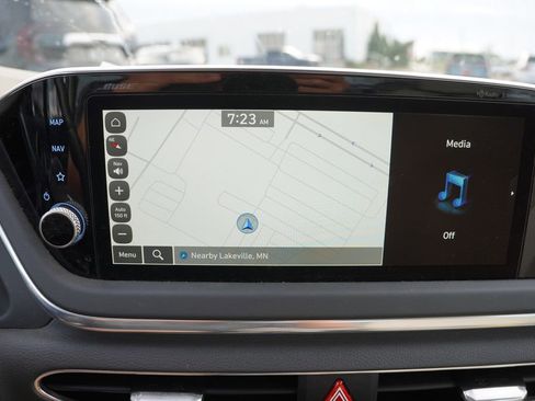 Used 2023 Hyundai Sonata Limited FWD image 6