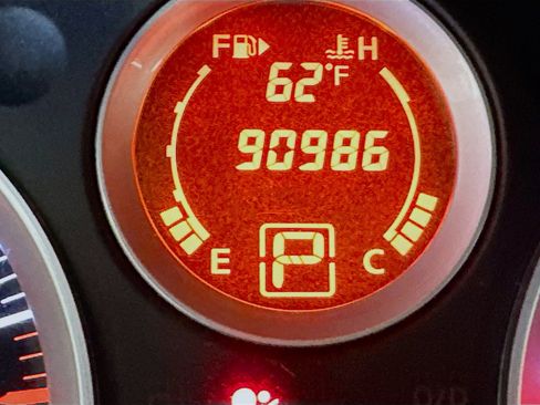 Used 2012 Nissan Sentra 2.0 SR w/ Special Edition Pkg image 18