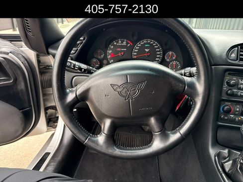 Used 2004 Chevrolet Corvette Z06 w/ Memory Package RWD image 13