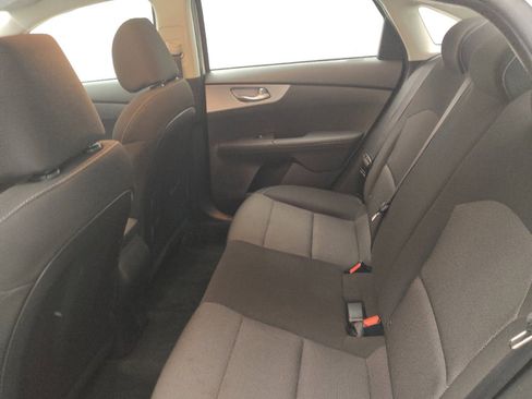 Used 2024 Kia Forte LXS image 18