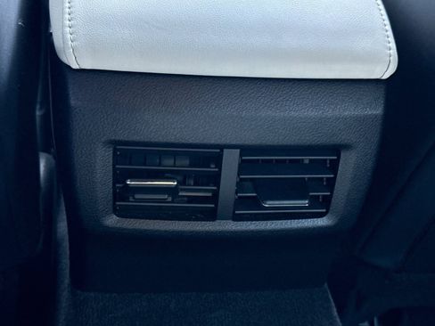 Certified 2022 Lexus IS 350 F Sport image 16