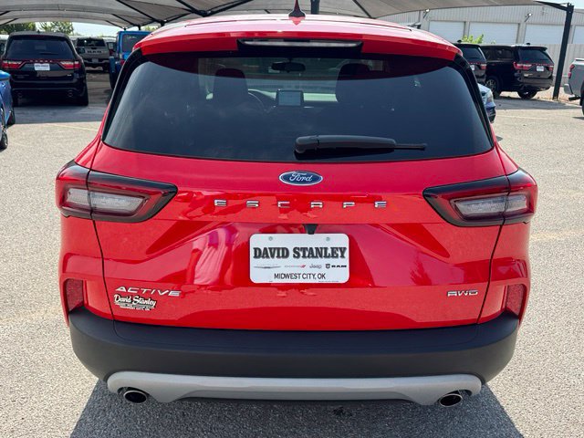 Used 2024 Ford Escape Active AWD/4WD image 5