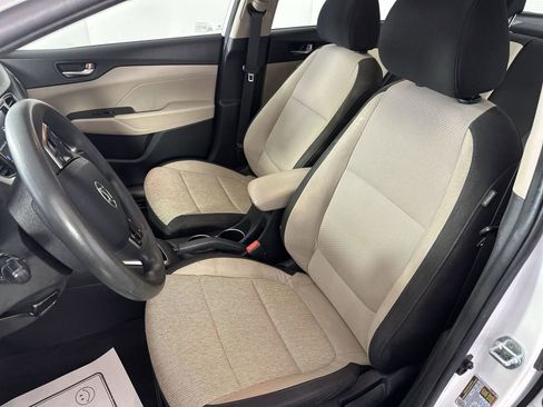 Used 2021 Hyundai Accent SEL image 15