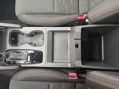 Certified 2025 Nissan Frontier PRO-4X image 19