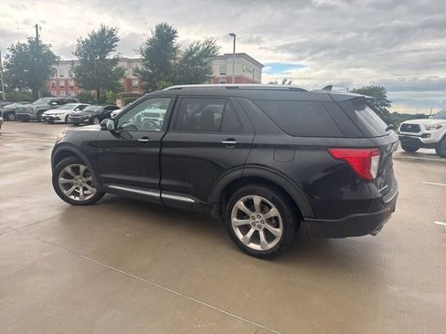 Used 2020 Ford Explorer Platinum w/ Premium Technology Package AWD/4WD image 5