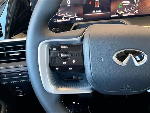 Used 2026 INFINITI QX80 Pure w/ Cargo Package AWD/4WD image 18