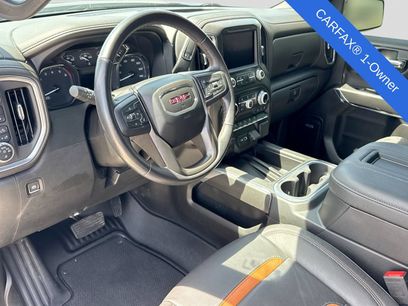Used 2022 GMC Sierra 1500 AT4 w/ AT4 Preferred Package
