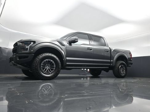 Certified 2020 Ford F150 Raptor w/ Equipment Group 802A Luxury AWD/4WD image 46