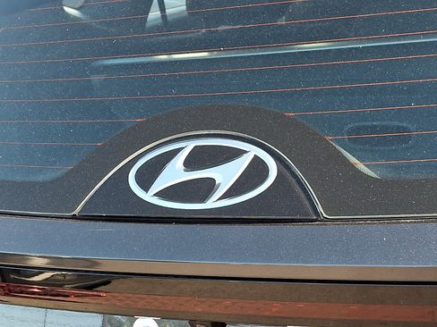 Certified 2024 Hyundai Tucson SE AWD/4WD image 30