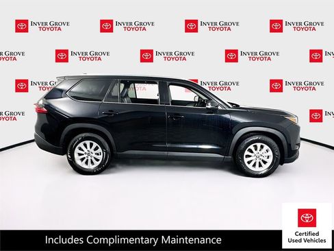 Certified 2025 Toyota Grand Highlander AWD image 5