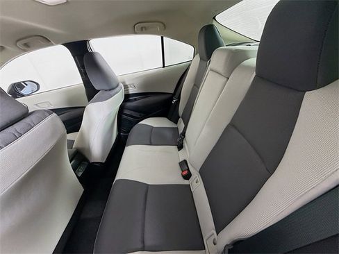 Certified 2025 Toyota Corolla LE image 9
