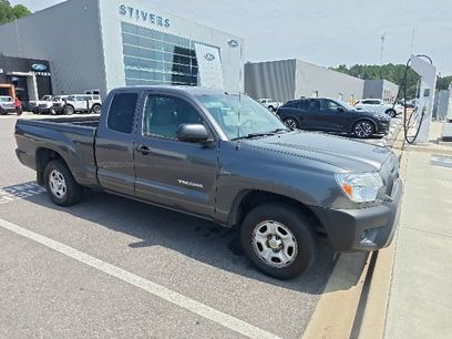Used 2012 Toyota Tacoma 2WD Access Cab w/ Convenience Pkg