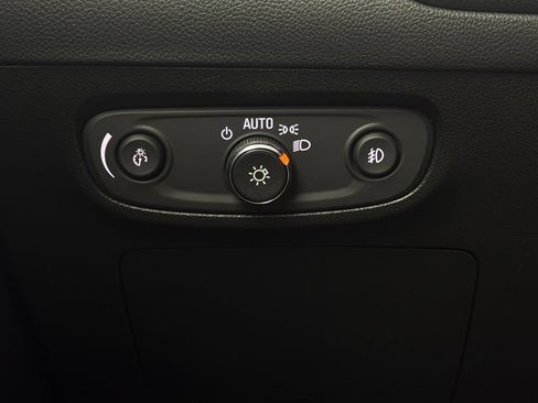 Used 2023 Buick Encore GX Select w/ Sport Touring Package FWD image 22