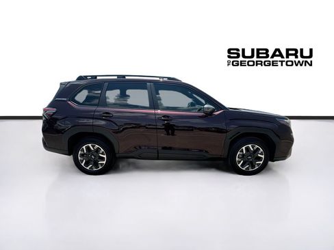 Used 2026 Subaru Forester Premium AWD/4WD image 8