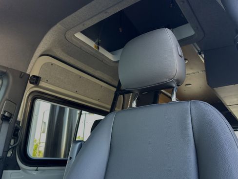 New 2023 Mercedes-Benz Sprinter 2500 image 11