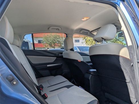 Used 2016 Subaru Crosstrek 2.0i Premium image 17