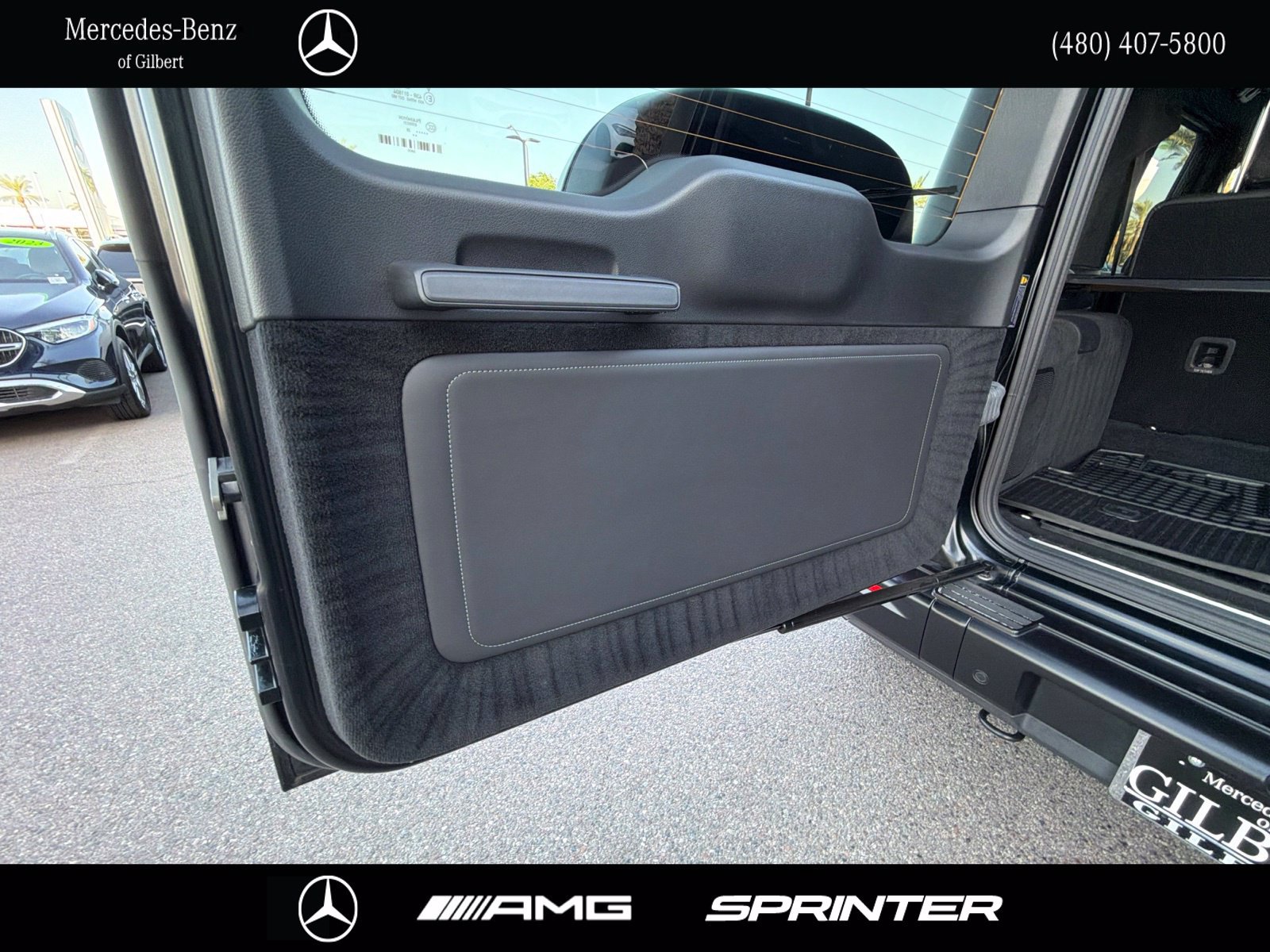 Used 2025 Mercedes-Benz G 580 w/ EQ Technology image 8