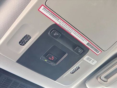 Used 2025 Toyota Camry LE FWD image 20