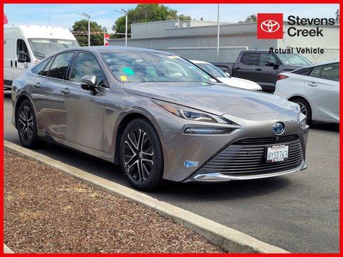 Certified 2021 Toyota Mirai XLE image 1
