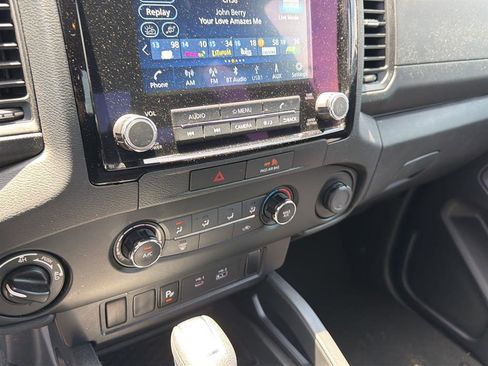 Used 2022 Nissan Frontier S w/ Technology Package AWD/4WD image 5