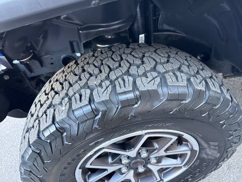 Used 2026 Jeep Wrangler Unlimited Rubicon w/ Safety Group AWD/4WD image 10