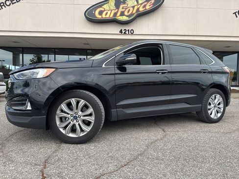 Used 2020 Ford Edge Titanium w/ Equipment Group 301A AWD/4WD image 7