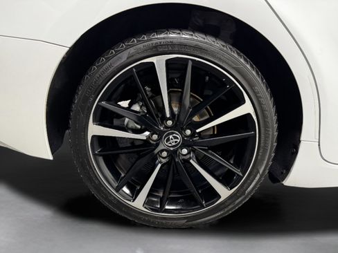 Used 2020 Toyota Camry XSE image 50