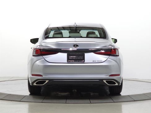 Used 2025 Lexus ES 350 Premium FWD image 6