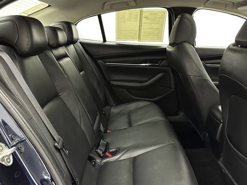 Used 2023 MAZDA MAZDA3 s image 34