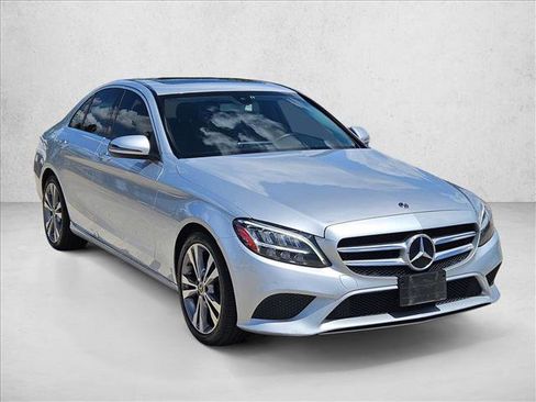 Used 2020 Mercedes-Benz C 300 Sedan image 3