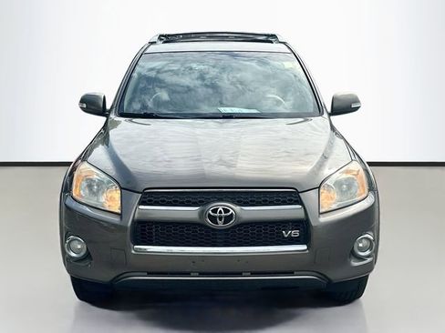 Used 2012 Toyota RAV4 Limited w/ Navigation Value Pkg AWD/4WD image 4