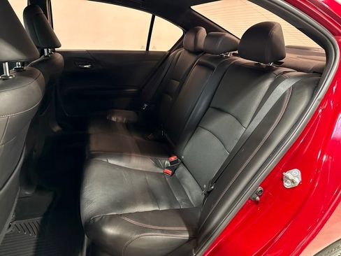 Used 2017 Honda Accord Sport Special Edition image 29