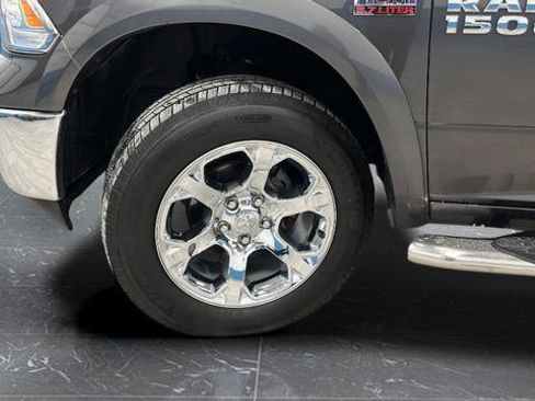 Used 2017 RAM 1500 Laramie image 34