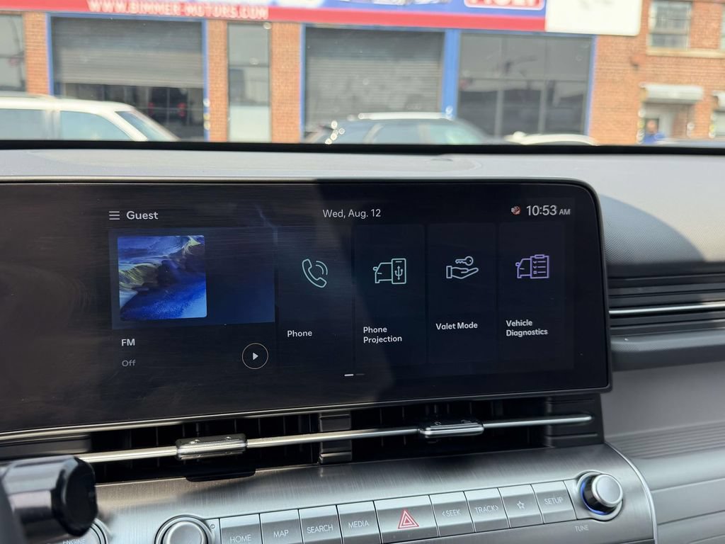 Certified 2025 Hyundai Kona SEL AWD/4WD image 28